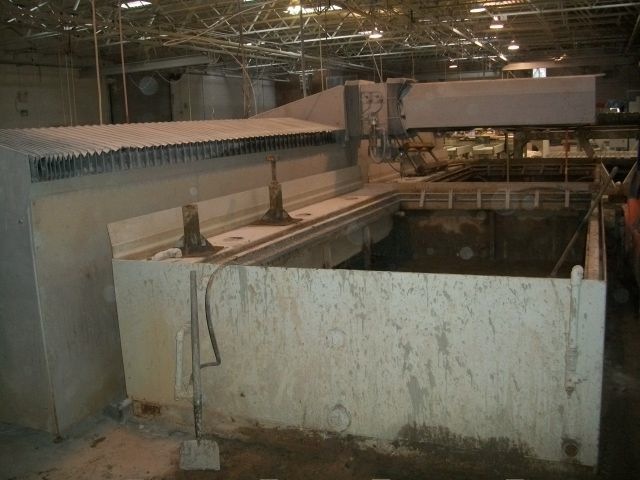 Flow Integrated Flying Bridge IFB 714000 CNC Waterjet Cutting System
